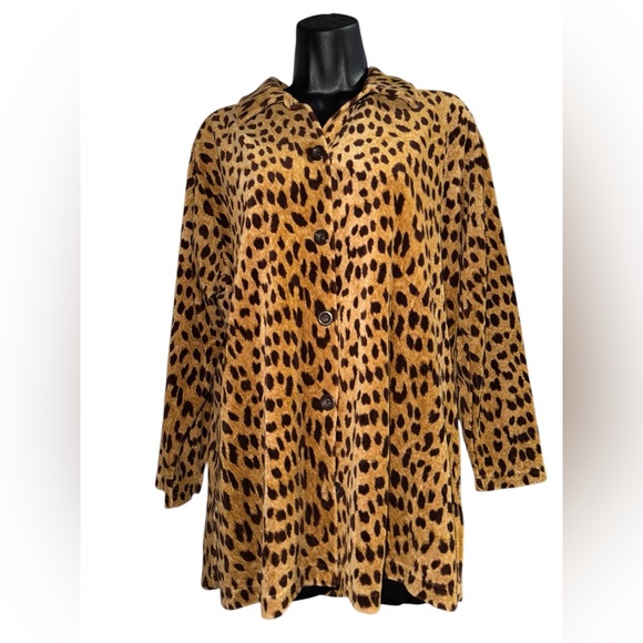 Liz Claiborne Tops - LizSport Petite Leopard Print Button Down  - Size Small Petite